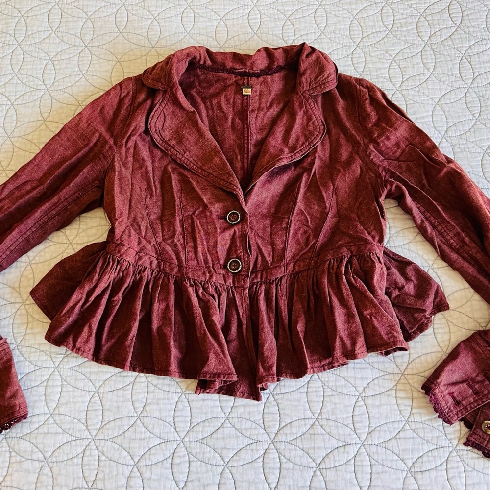 FREE PEOPLE JACKED BLAZER SIZE X SMALL Women's Burgundy Peplum Jacket